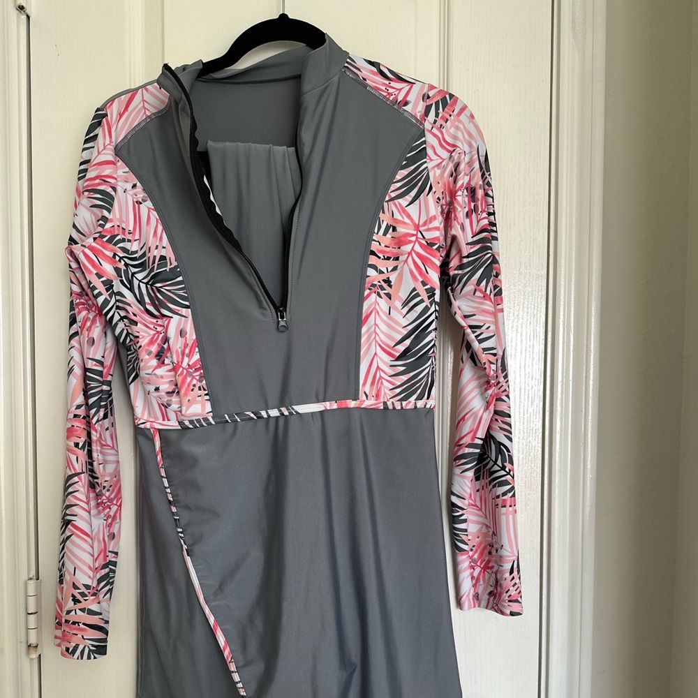 Urban Modesty Floral and Gray Burkini
